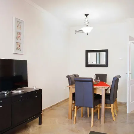 Apartment Apartment Los Almendros