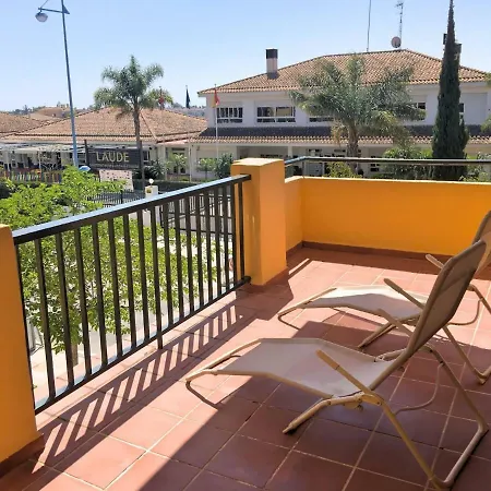Apartment Los Almendros *